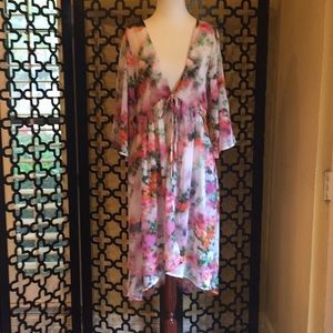 LIKE MYNDED TYE DYE‎ BELL SLEEVED KIMONO Size Medium